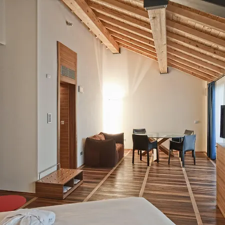 Отель Veronesi La Torre